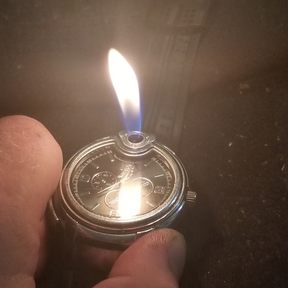 jia heng Other - Vintage lighter watch